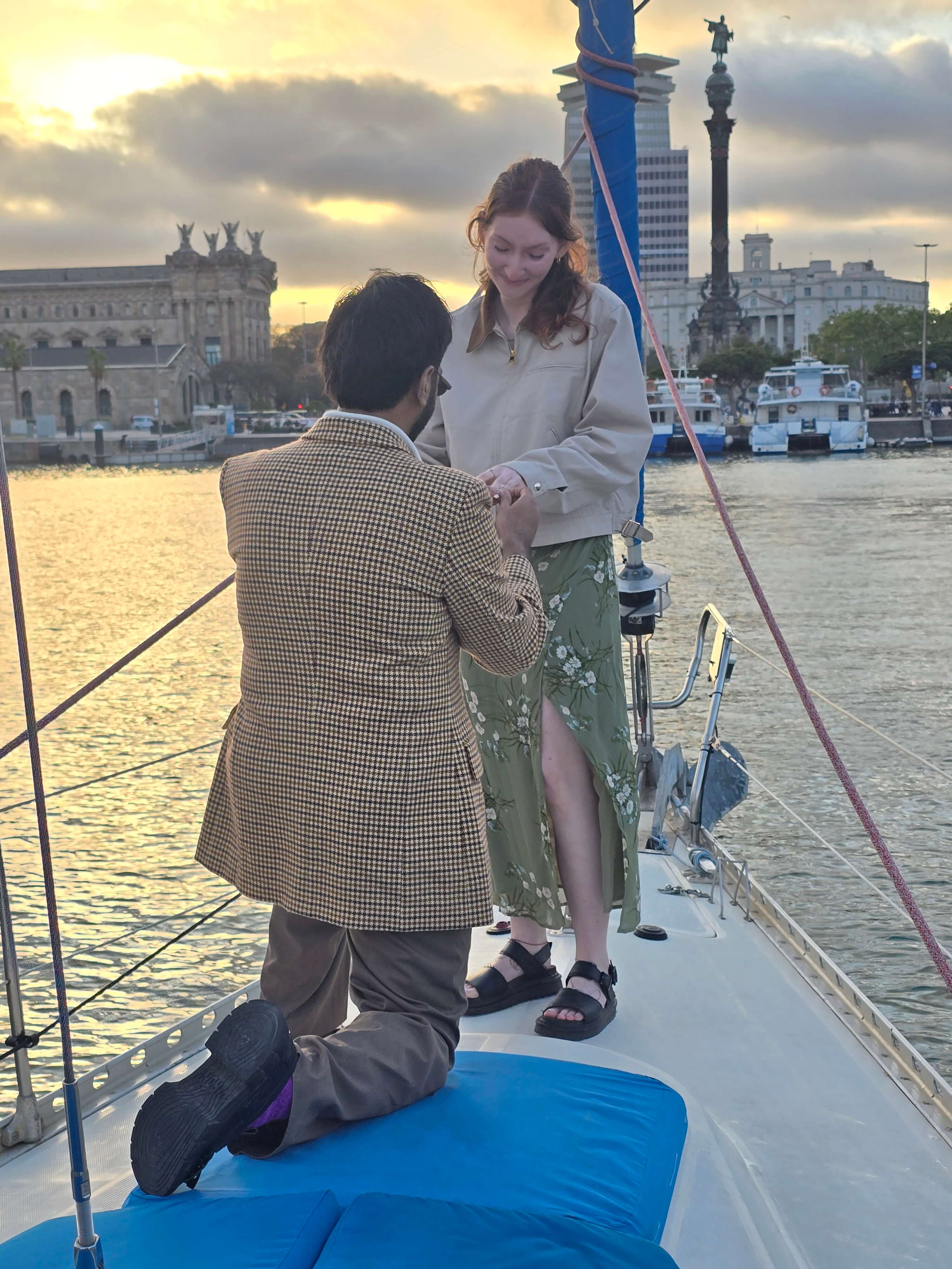 sorpresa-romantica-mar-velero-barcelona