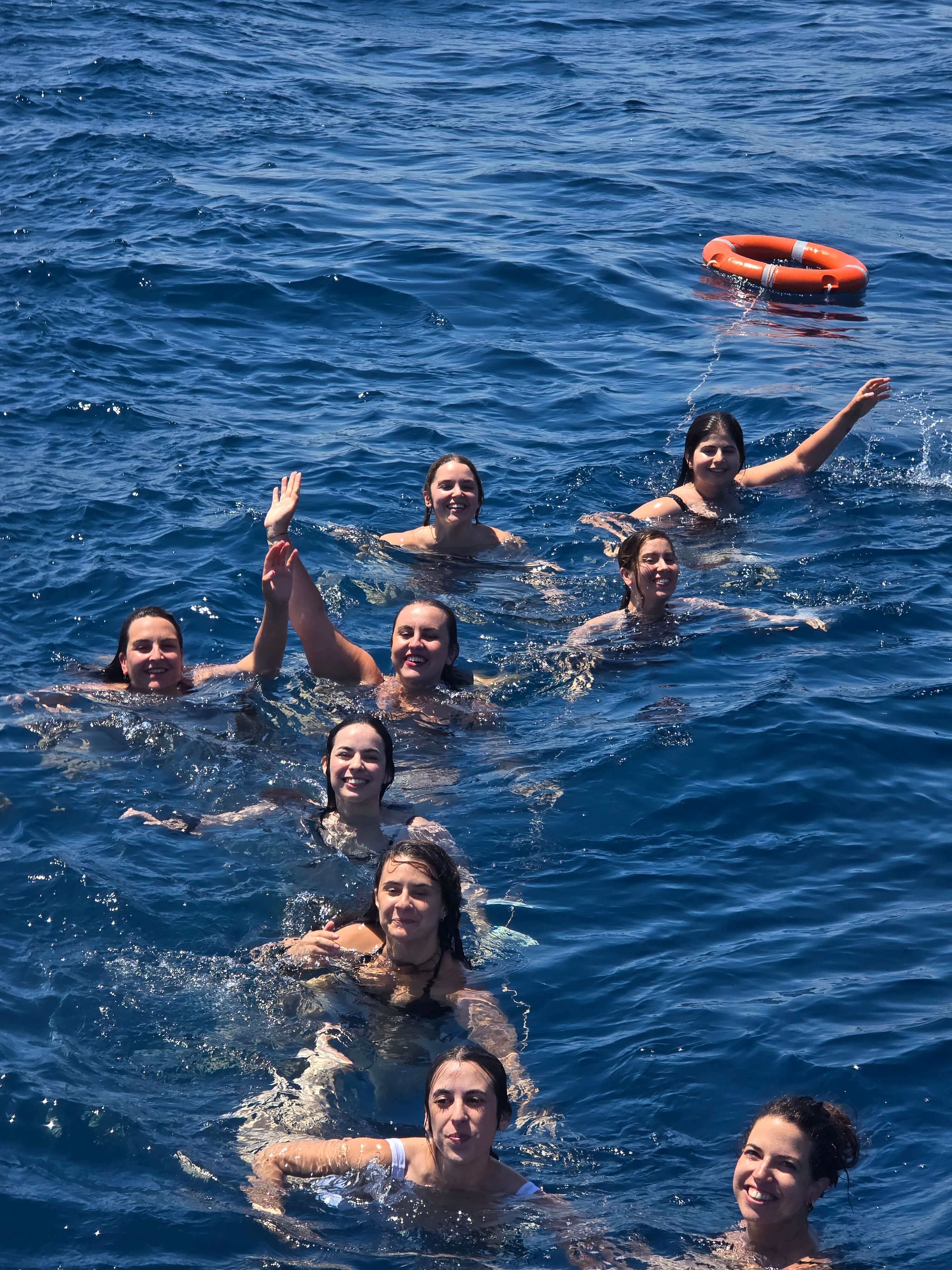 Tagessegelfahrt Barcelona — Blick vom Deck des Segelboots