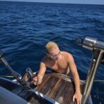 20240724_153600 Nadar en la costa de Barcelona es un placer que no te debes perder con nuestra experiencia de hasta dos horas de navegar